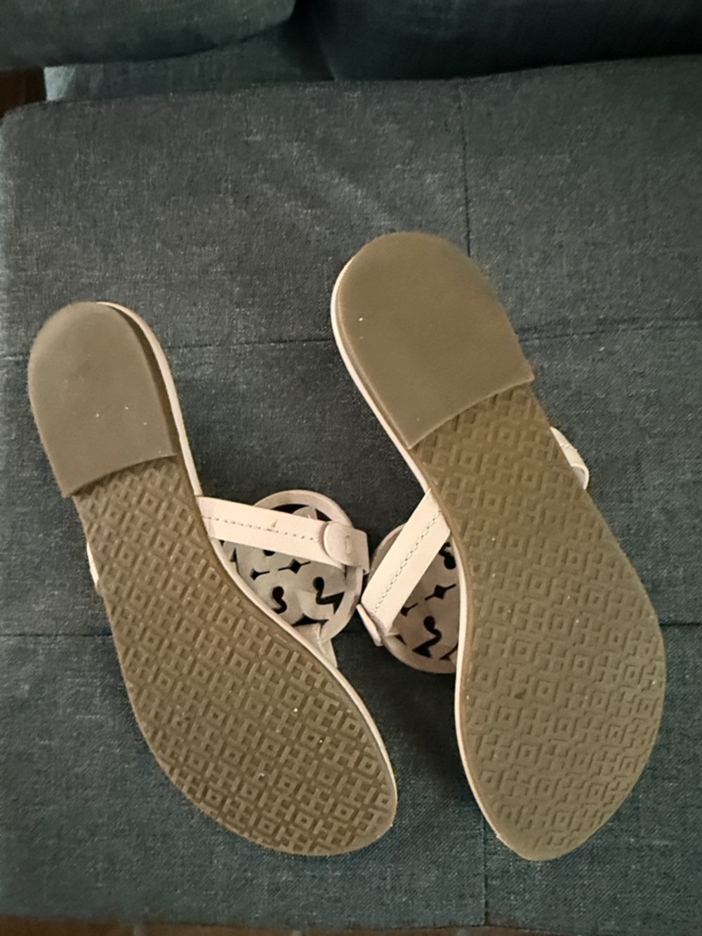 Tory Burch Blush Leather Logo Medallion Sandals - Picture 4 of 4